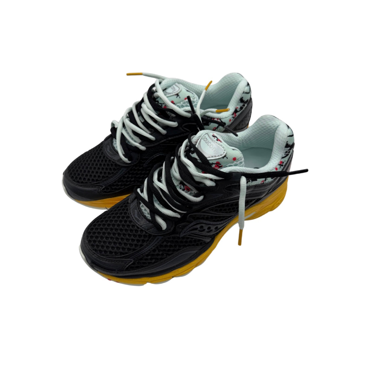 Saucony Pro Grid Omni 9 Tokyo.