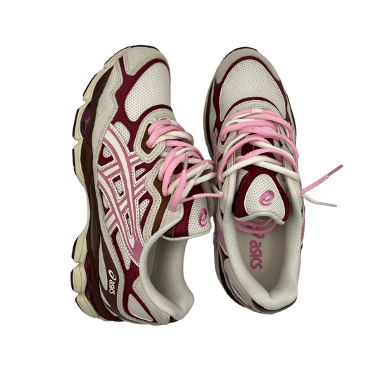 Asics gel nyc cream sweet pink double laced.