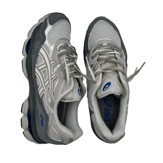 Asics gel nyc glacier gravel grey double laced.